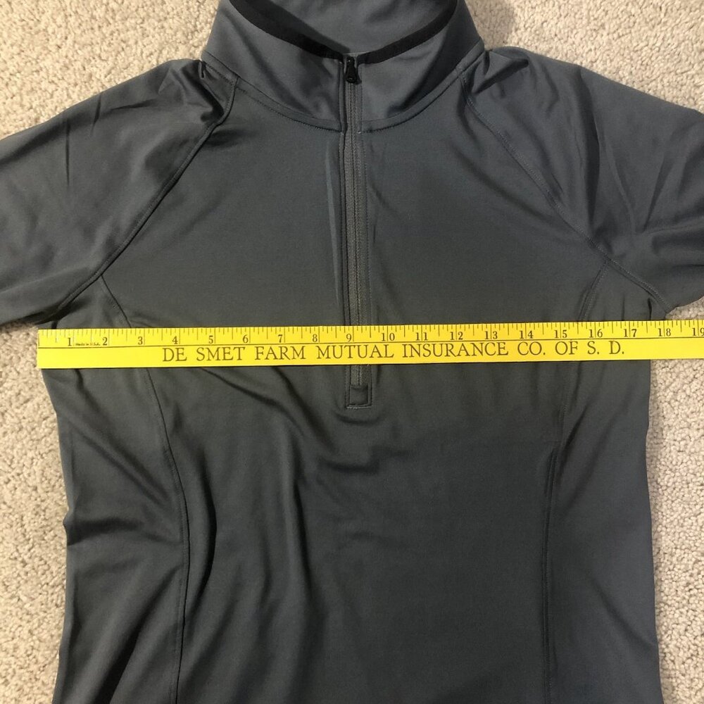 Under Armour Golf 1/2 Zip Long Sleeve Pullover UPF 50 Women's Medium Gray NWT - Picture 10 of 11